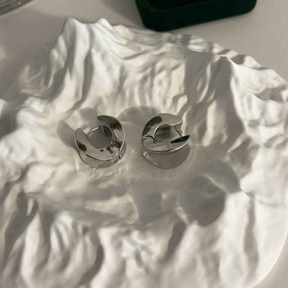 Chunky Hoops Earrings - Picture 11 of 11